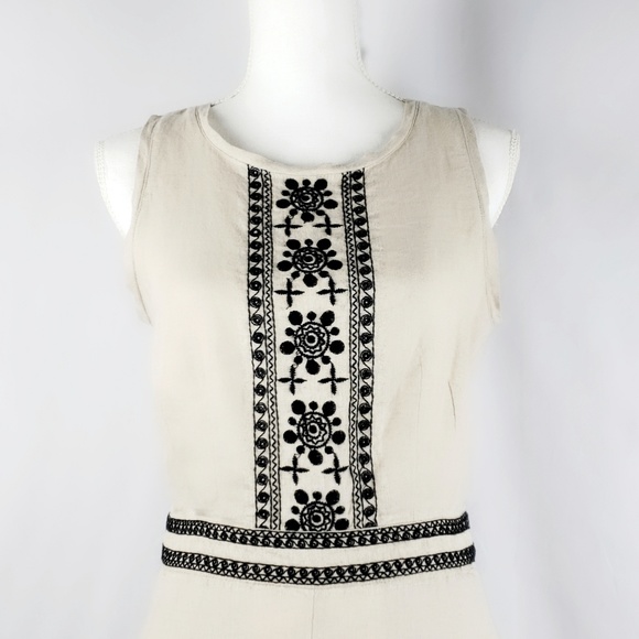Embroidered Linen Romper Size 2 - Picture 7 of 8